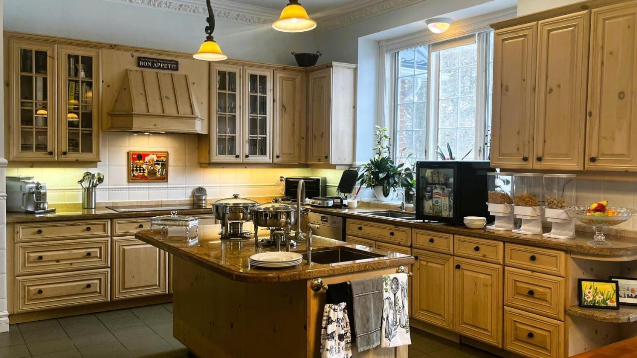 Caledon Manor And Country Inn 外观 照片